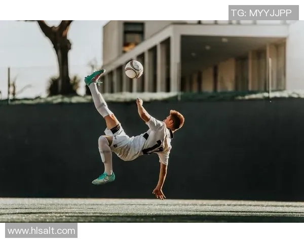 足球明星精彩射门集锦视频尽享足球魅力与技巧的完美结合 足球明星精彩射门集锦视频尽享足球魅力与技巧的完美结合