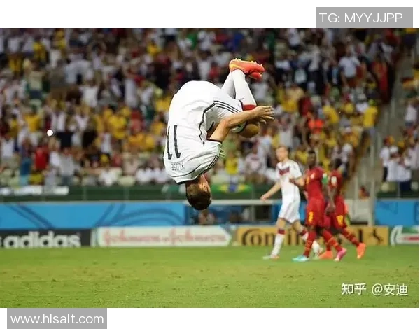 足球明星激情庆祝瞬间插画展现运动魅力与团队精神的艺术之美 足球明星激情庆祝瞬间插画展现运动魅力与团队精神的艺术之美